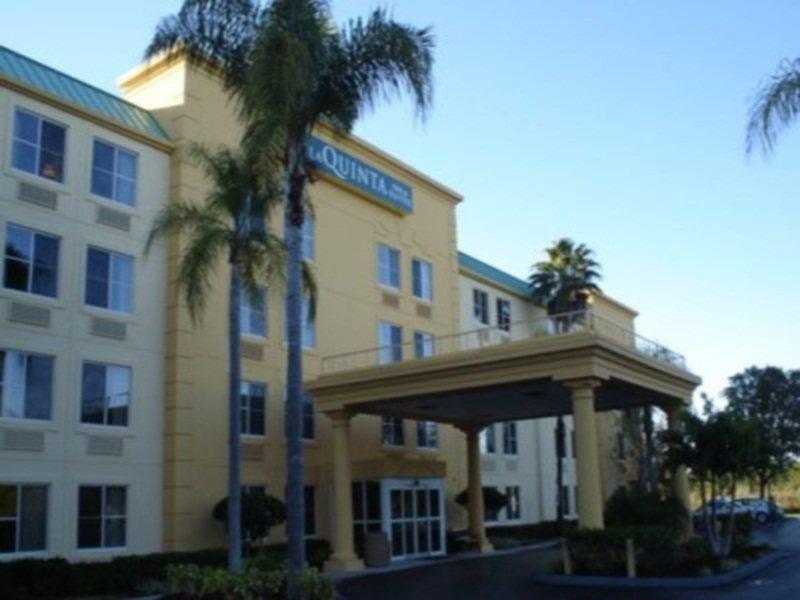 La Quinta By Wyndham Naples East Hotel Golden Gate Buitenkant foto