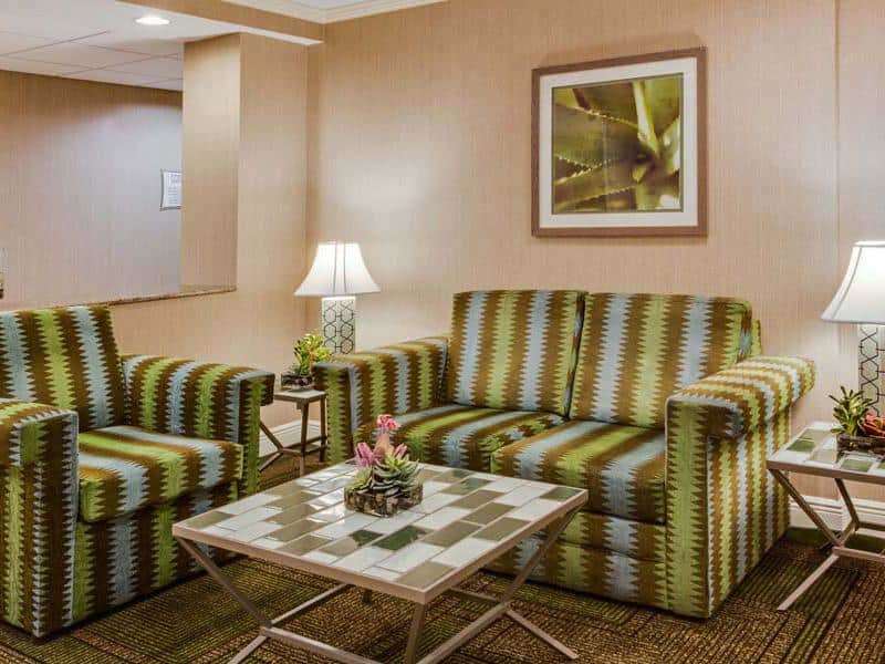 La Quinta By Wyndham Naples East Hotel Golden Gate Interieur foto